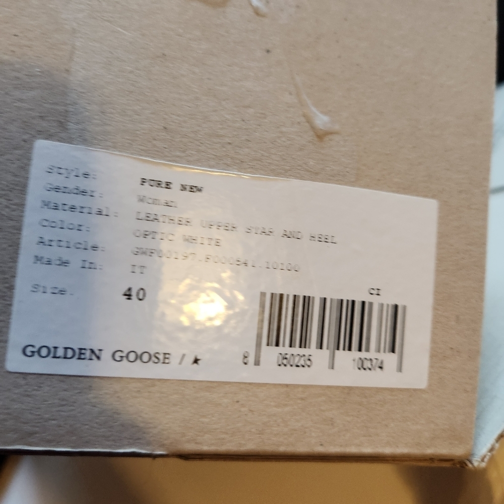 Golden Goose optic white sneakers size 40 BNWB some yellowing of leather - Picture 9 of 13